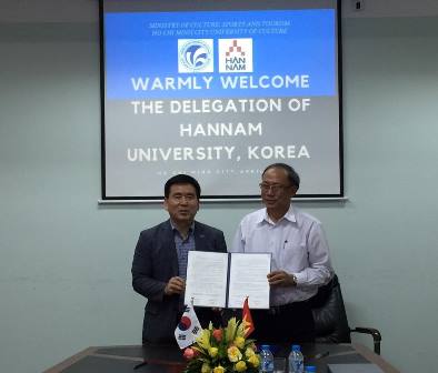 Ký kết biên bản hợp tác đào tạo với Trường Đại học Hannam, Hàn Quốc